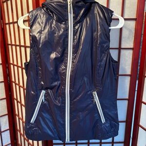 Women's Coatology Navy Hooded Down Vest size Small